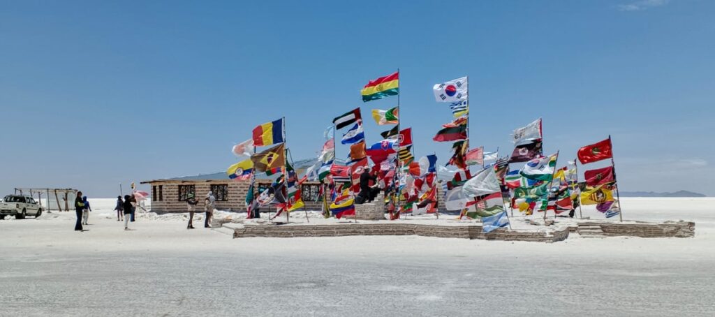 Salar de uyuni banderas